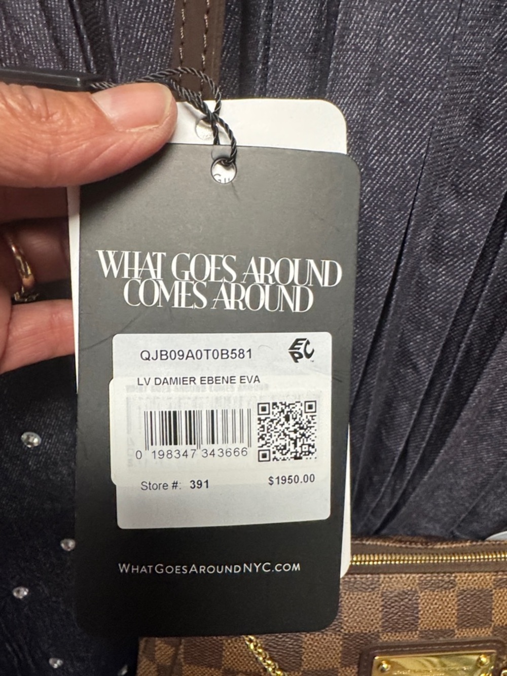 Louis Vuitton Brown Damier Ebene Gold-Trim Chain Pochette - Picture 2 of 15